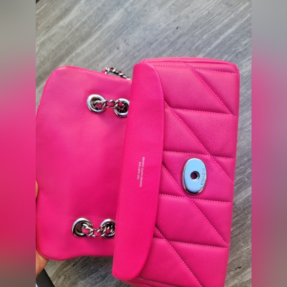 Coach Quilted Tabby 20 Dragonfruit - Picture 7 of 16